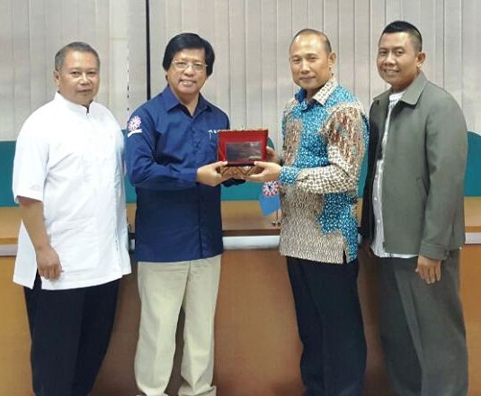 Lulusan Stikes Surabaya Siap Kerja di Luar Negeri